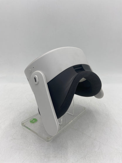 Meta Quest 3S 128GB Standalone All-in-One VR Headset P97