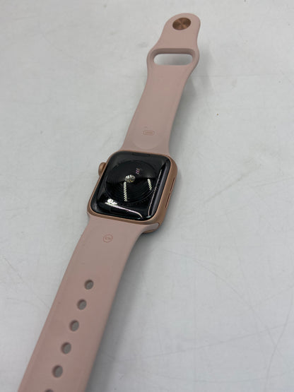 Used GPS Only Apple Watch SE 2nd Gen 40MM Aluminum Rose Gold A2351