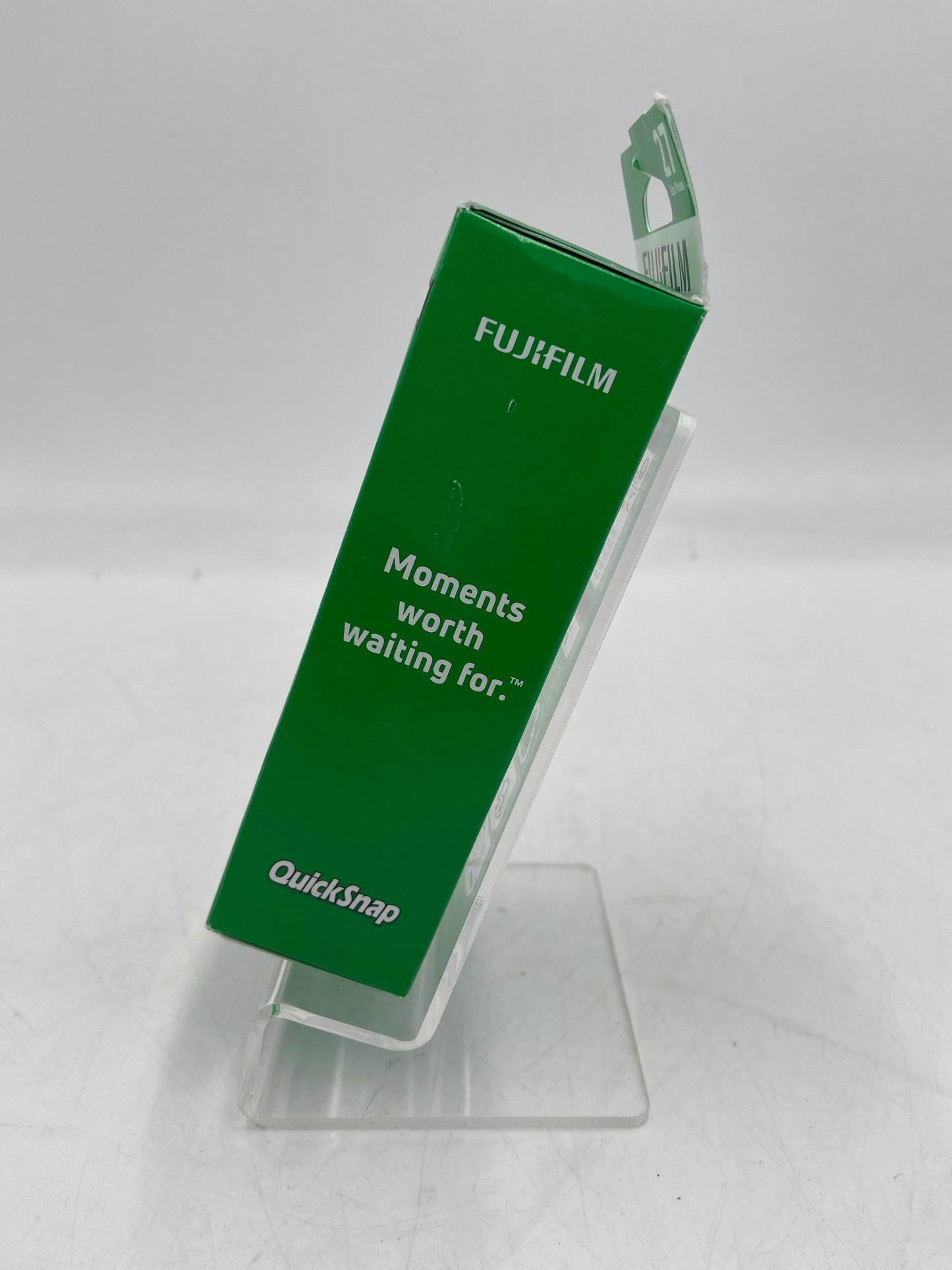 New Fujifilm QUICKSNAP One Time Use Film Camera