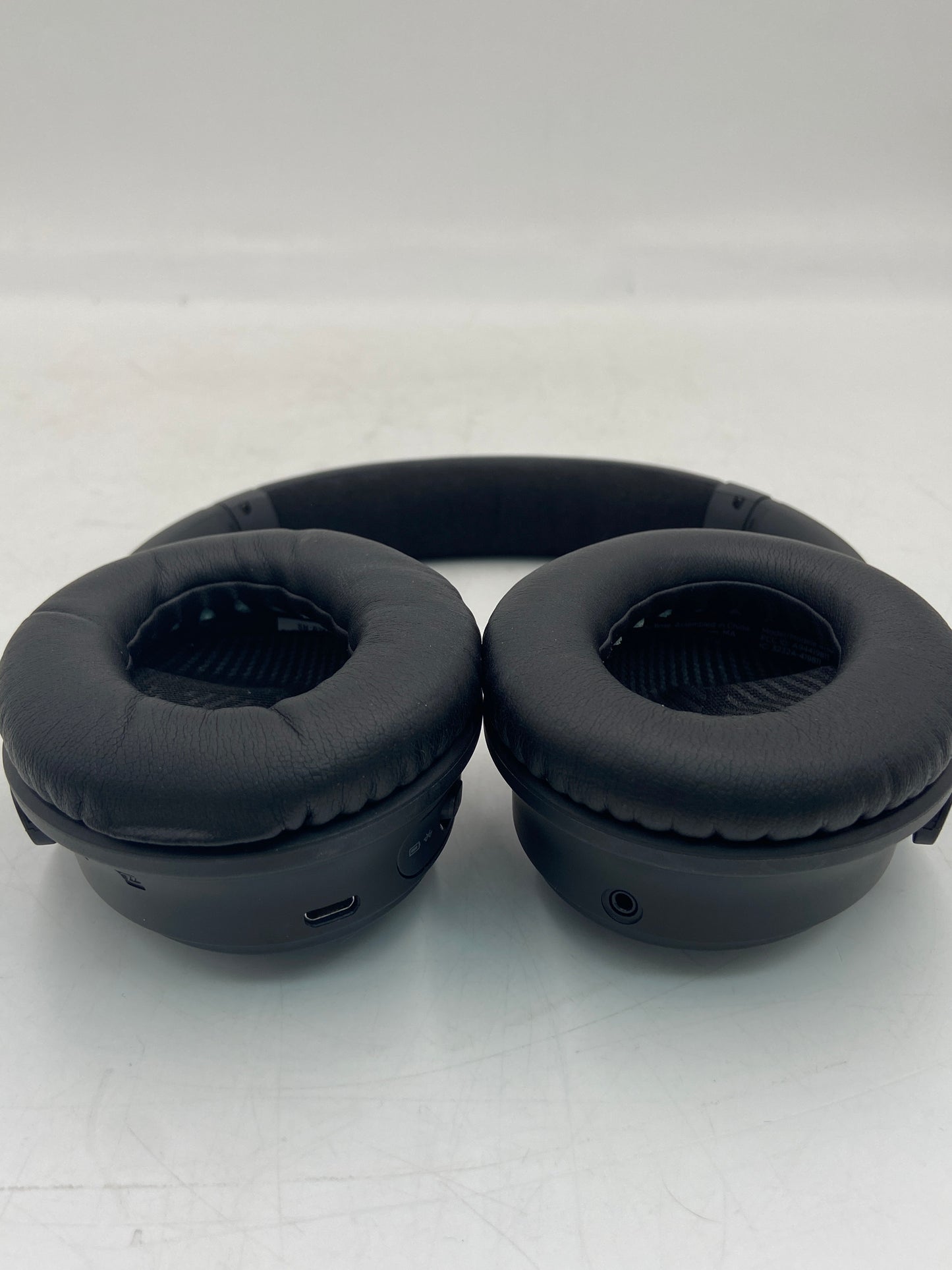 Bose QuietComfort Over-Ear Noise Cancelling Bluetooth Headphones Black 419811