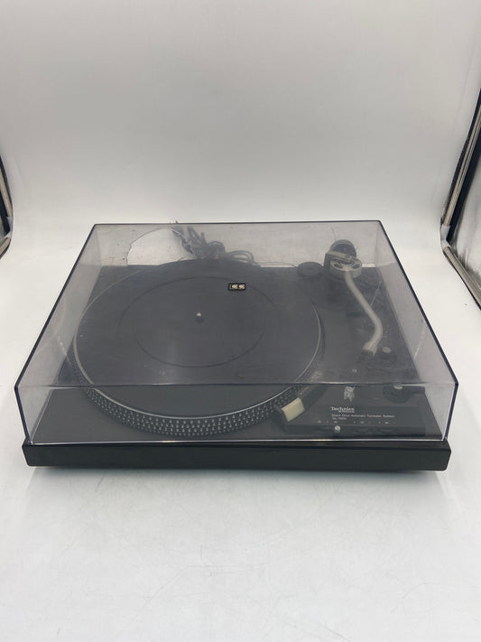 Technics By Panasonic SL-1900 Direct Drive Automatic Turntable System