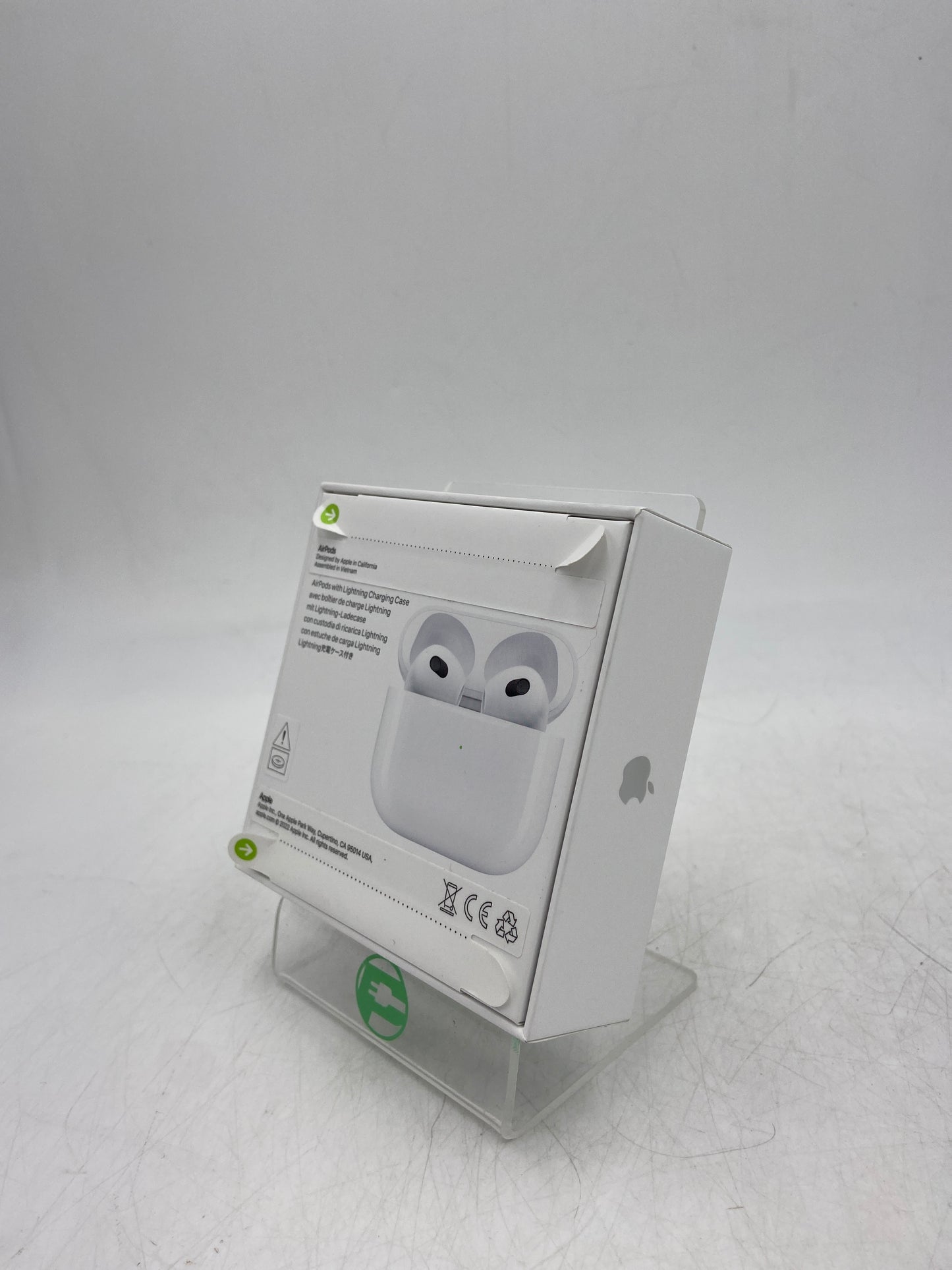 New Apple AirPods 3rd Gen with MagSafe Charging Case A2564 A2565 A2566 MPNY3LL/A