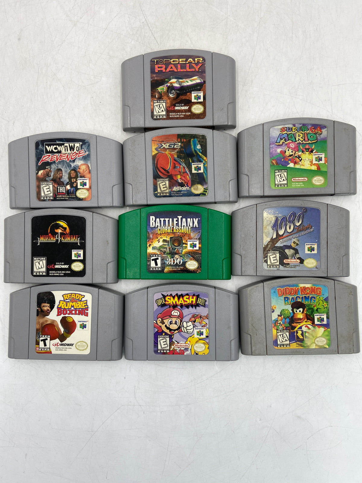 Broken Nintendo LOT OF 10 Nintendo 64 Games Mixed Cartridge Lot DAMAGED
