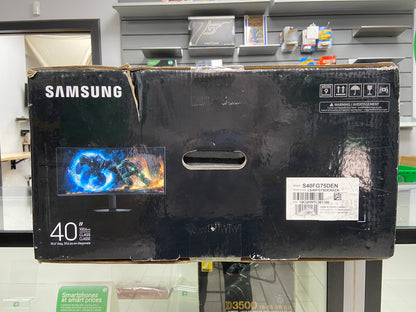New Samsung Odyssey 40" G75F 5K2K WUHD LCD VA Curved Gaming Monitor
