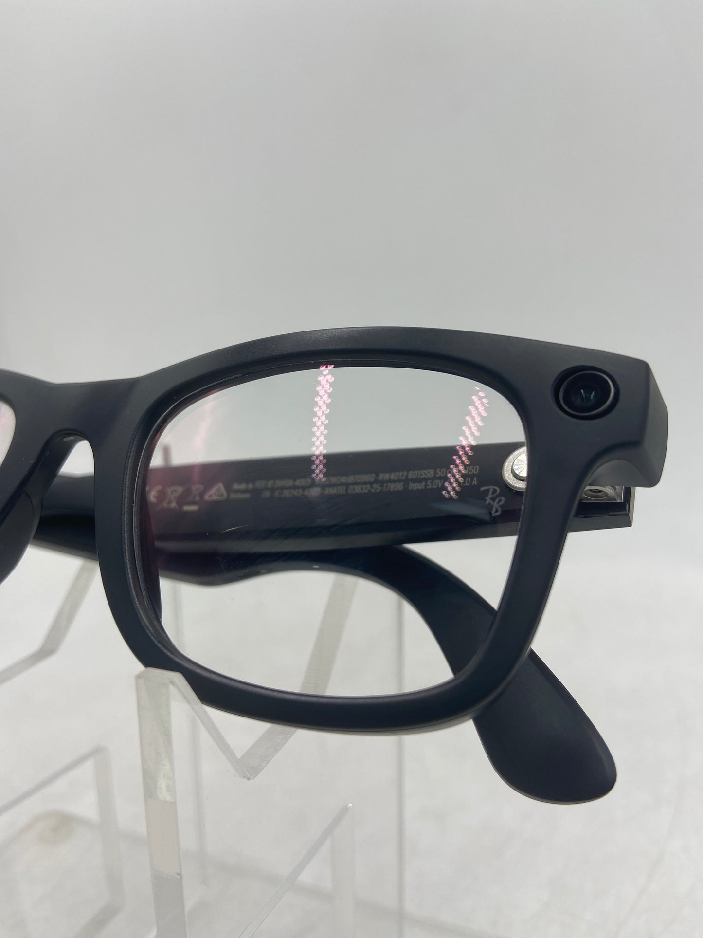 Meta Ray-Ban Gen 2 Black Transparent Lens Smart Glasses RW4012 Missing Screw