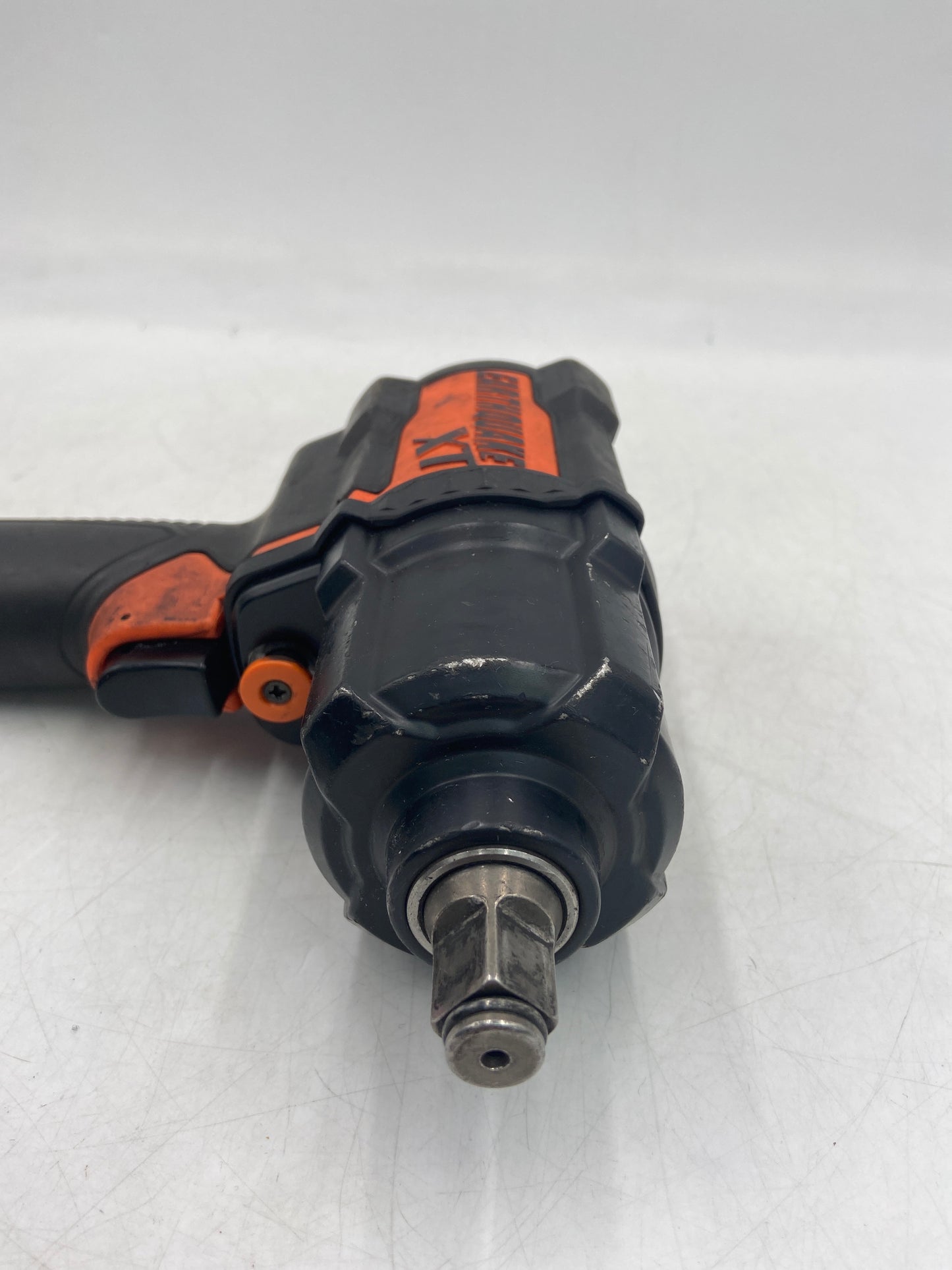 EARTHQUAKE XT 1/2" Composite Air Impact Wrench EQ12RXT
