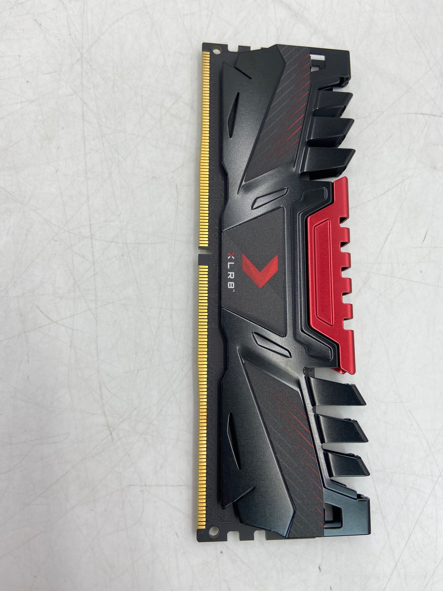 PNY XLR8 Gaming 16GB (2x8GB) RAM DDR4 3200 PC4-25600 2133MHz 8GBF1X16QFHH38 RAM Computer Memory
