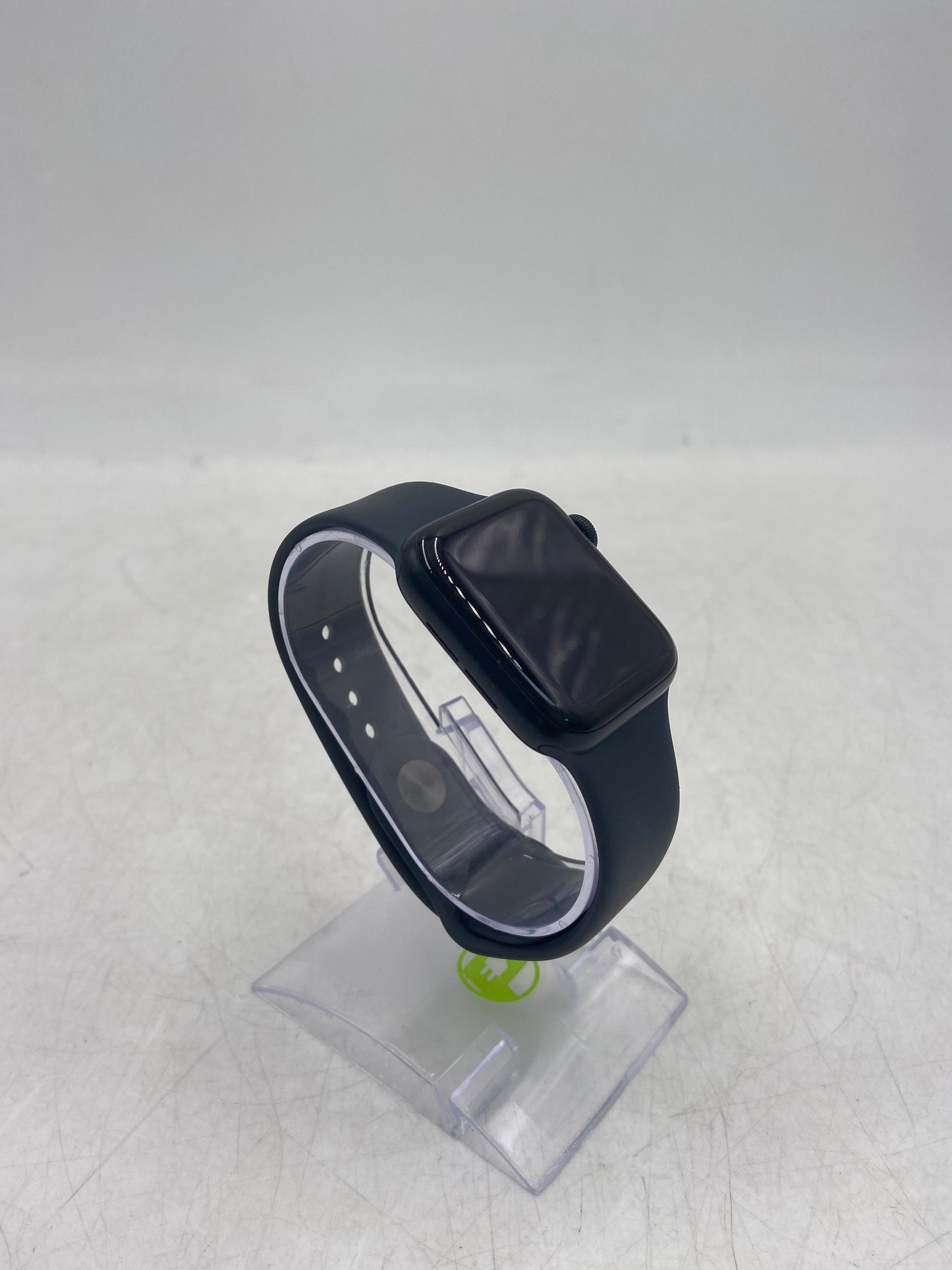 Unlocked Apple Watch SE 2nd Gen 40MM Midnight Aluminum Midnight Sport Band WK6WTNX5JL