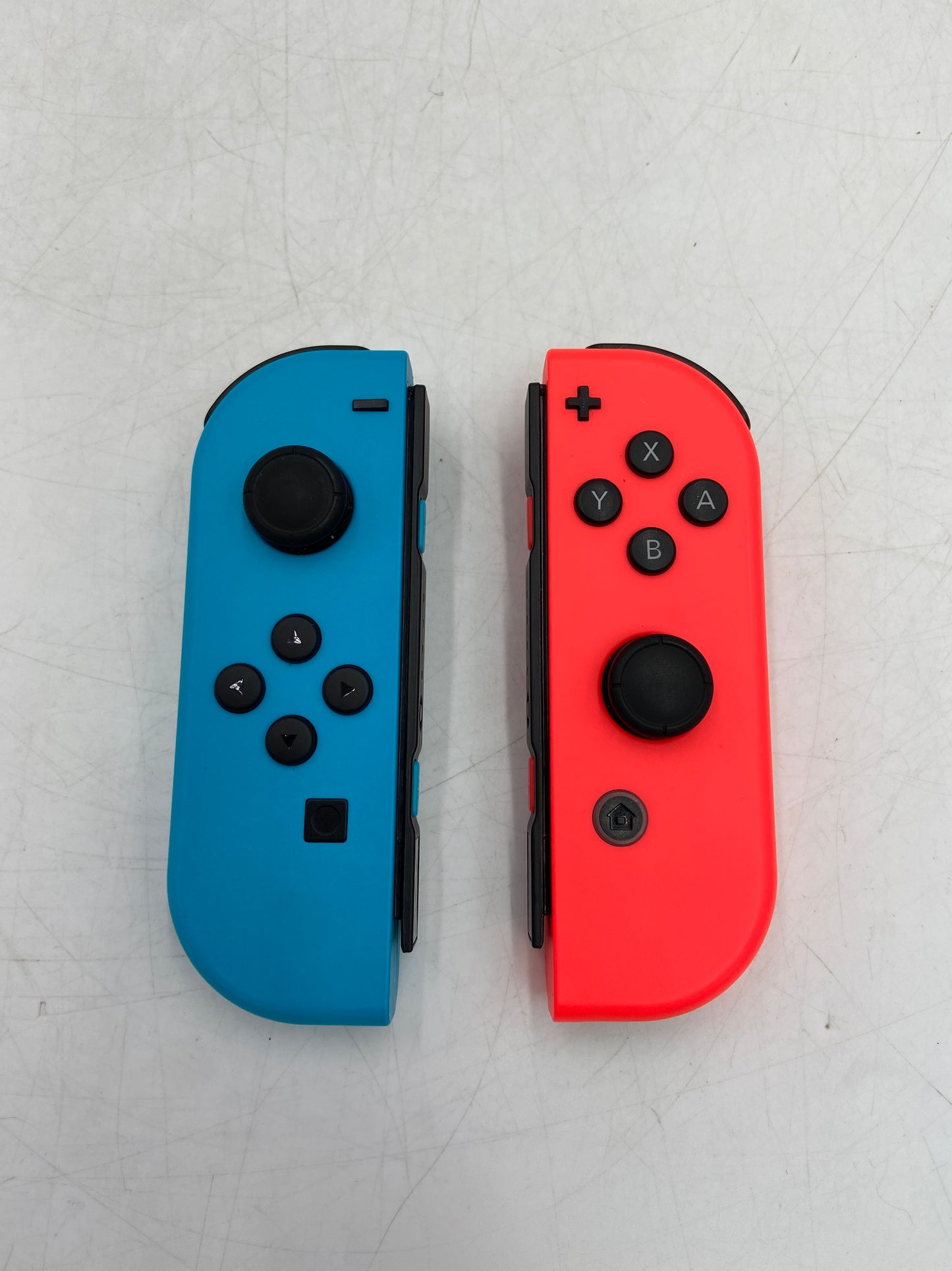 Nintendo Switch v1 Console Gaming System HAC-001 Red