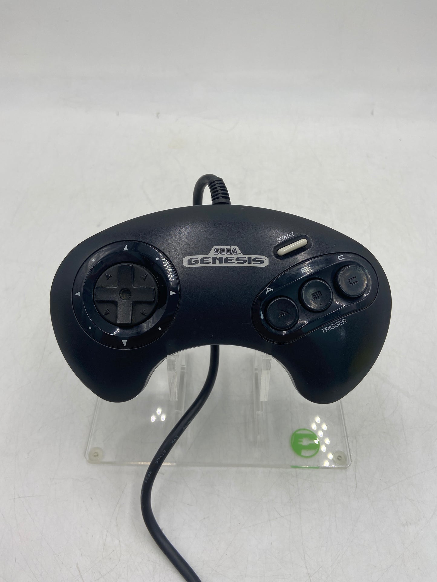 Sega Genesis 16-Bit Bundle Set Video Game Console Complete with 3 Games & 4 Controllers 1601