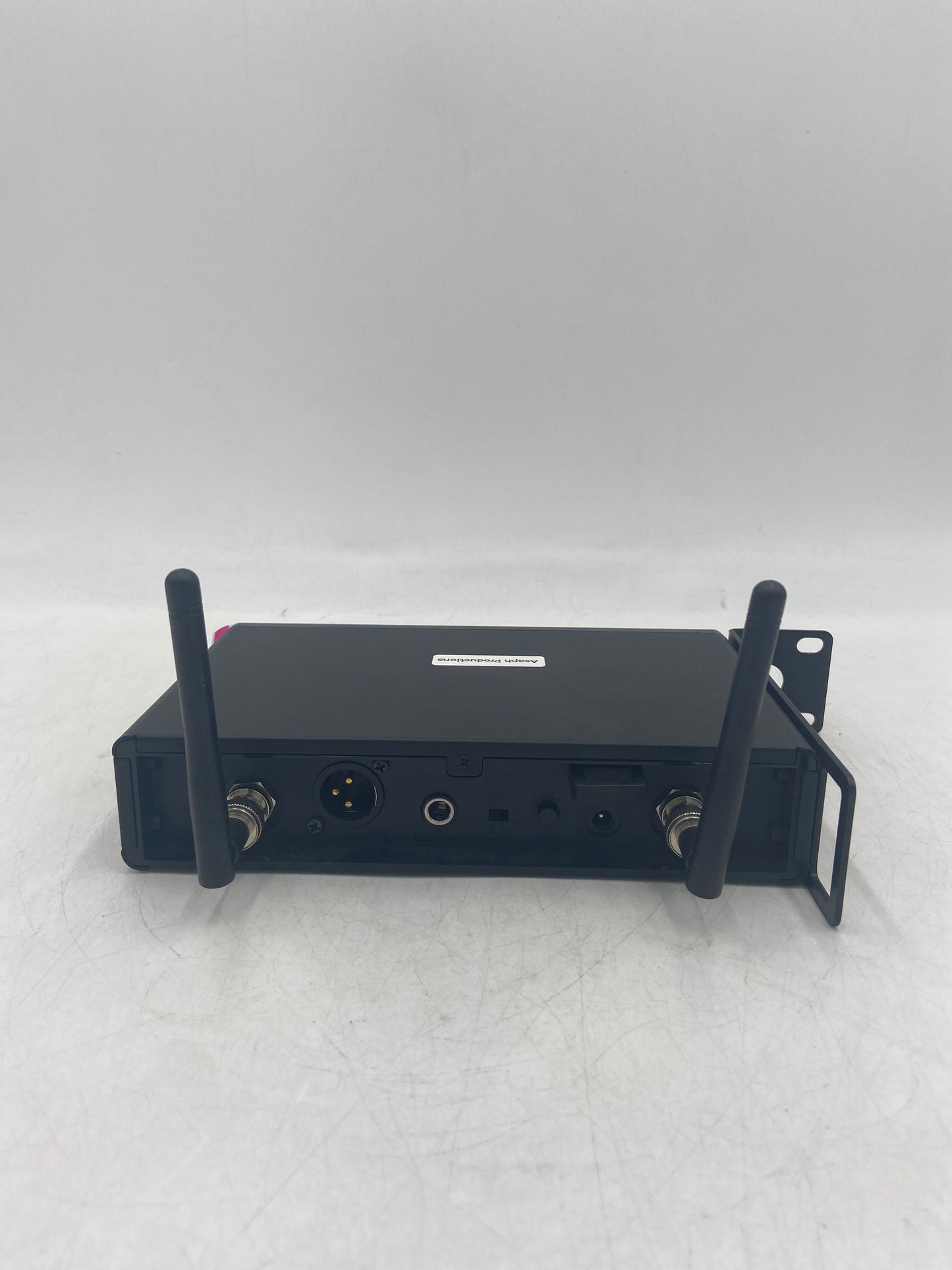 Sennheiser XS Wireless + XS Wireless 2 Receiver and Handheld Transmitter EM XSW