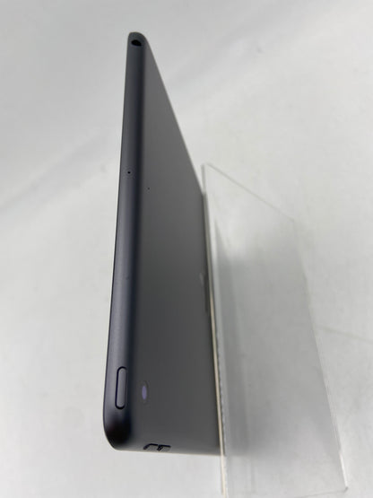 WiFi Only Apple iPad 9th Gen 64GB Space gray MK2K3LL/A