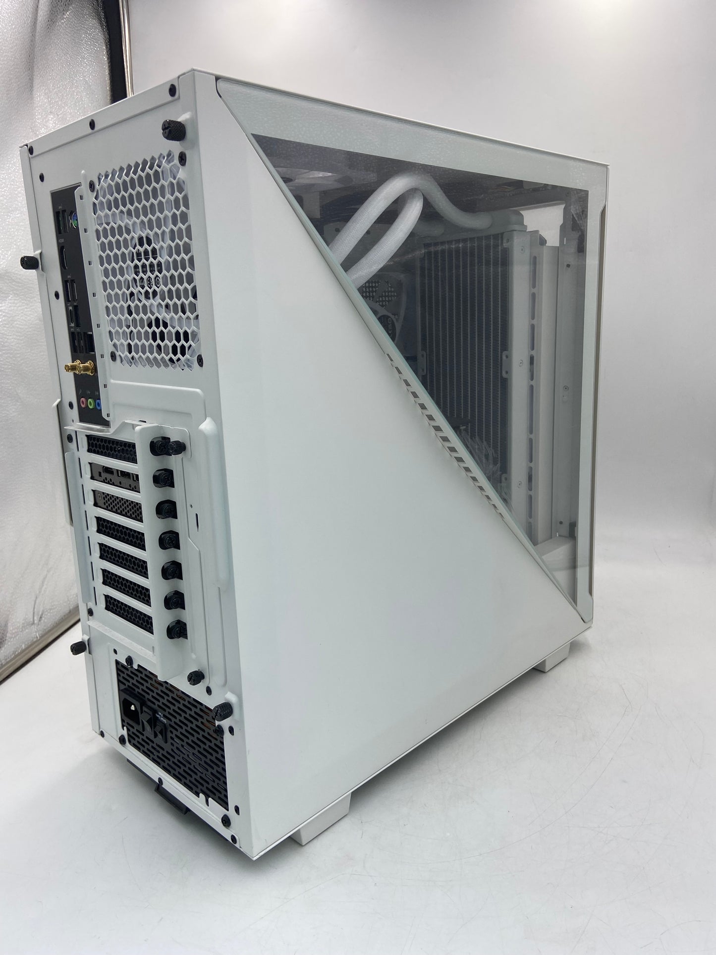 Thermaltake 2023 LCGS Avalanche i477T AIO Liquid Cooled CPU White Gaming Desktop Core i7-13700F 3.90GHz 32GB RAM 2TB NVMe MSI GeForce RTX 4070 Ti