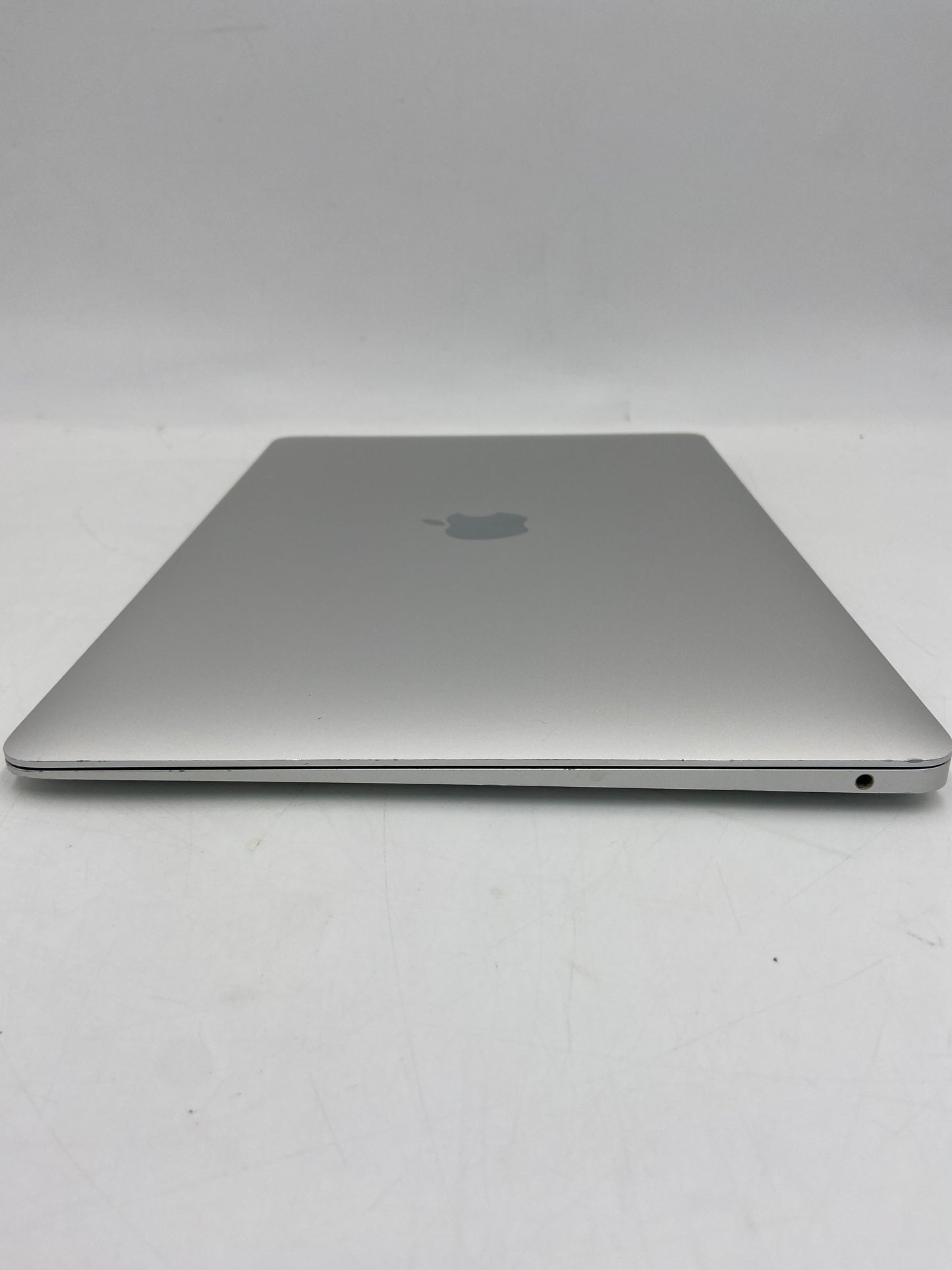 Used 2020 Apple MacBook Air 13" i3 3.2GHz 8GB RAM 256GB Silver A2179 No Charger