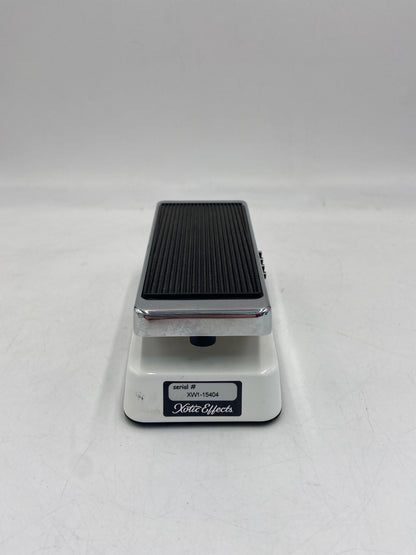 Xotic Effects California Wah Pedal Guitar Pedal XW-1