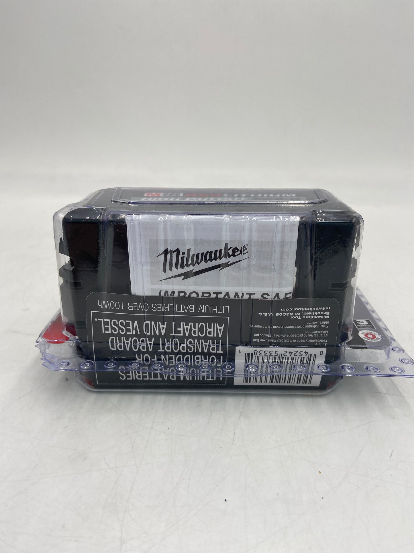 New Milwaukee 48-11-1865 M18 18V Red Lithium XC6.0 Rechargeable Power Tool Battery