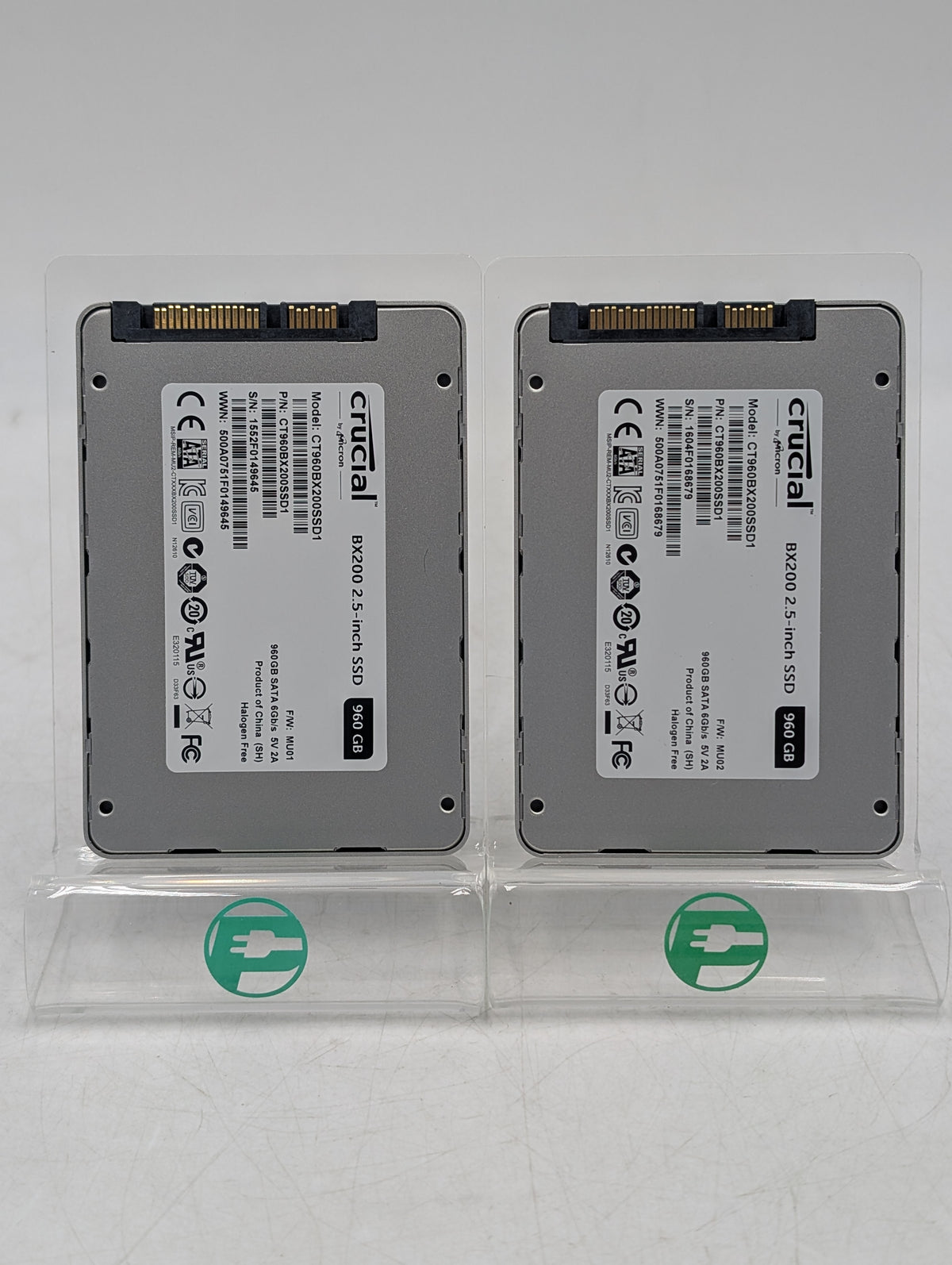 Crucial BX200 960GB 2.5" SATA III Solid State Drive SSD CT960BX200SSD1 Set