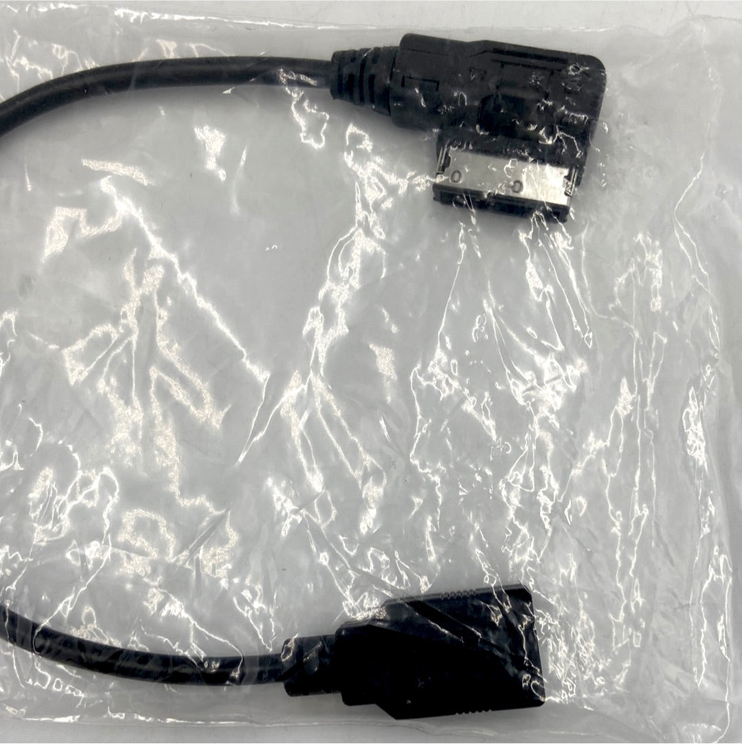 Audi Original Zubehör AMI USB-Buchse A USB-Socket OEM Cable 4F0051510G